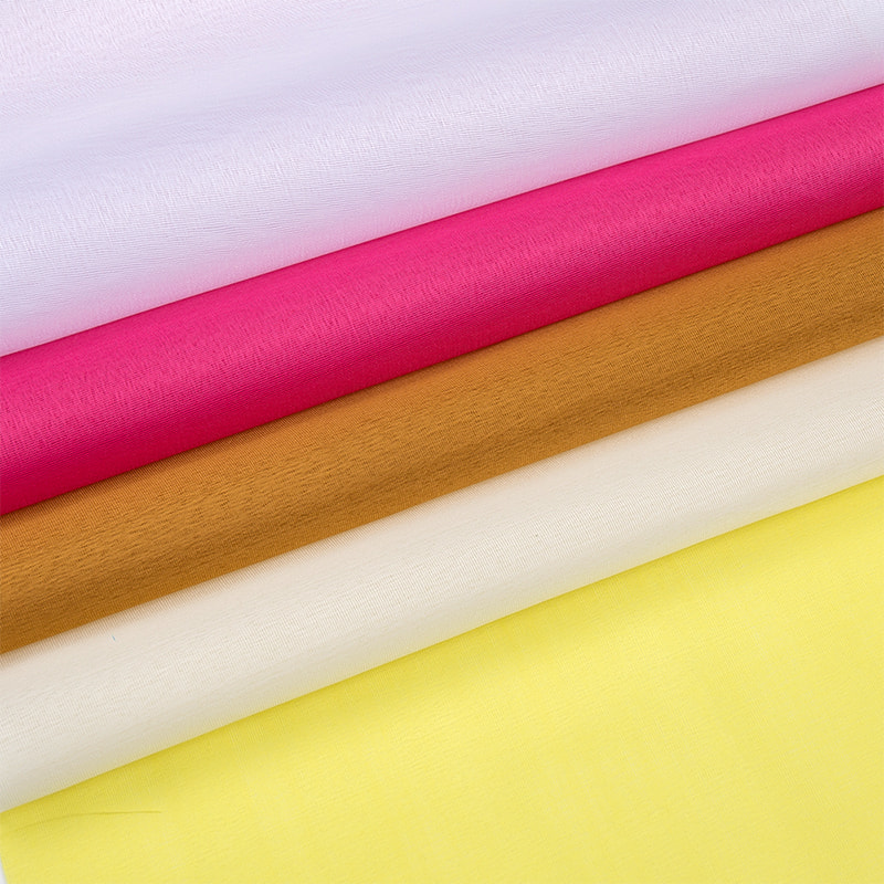 TMIE-08-5-1 115 cm Breite, geringes Gewicht, 65 g/m², individuelle Farbe und mehr als 100 Farben, gefärbtes Polyester-Popeline-Futter