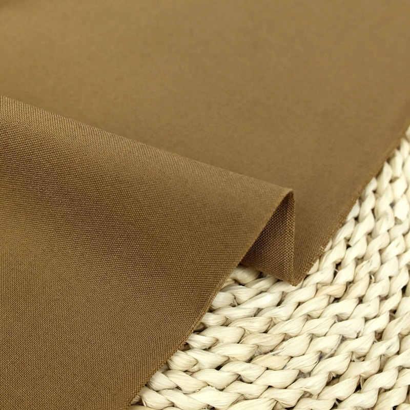 TMIE-03-1-1 Mittelschwerer 145 g/m² Minimatt-Polyesterstoff