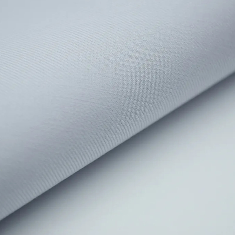 TMIE-11-08 120 g/m² feiner, durchgefärbter Twill-Stoff